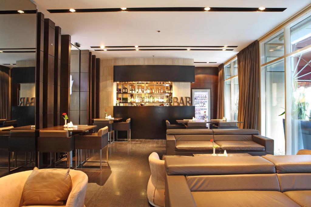 Sea View Hotel Dubai Exterior photo